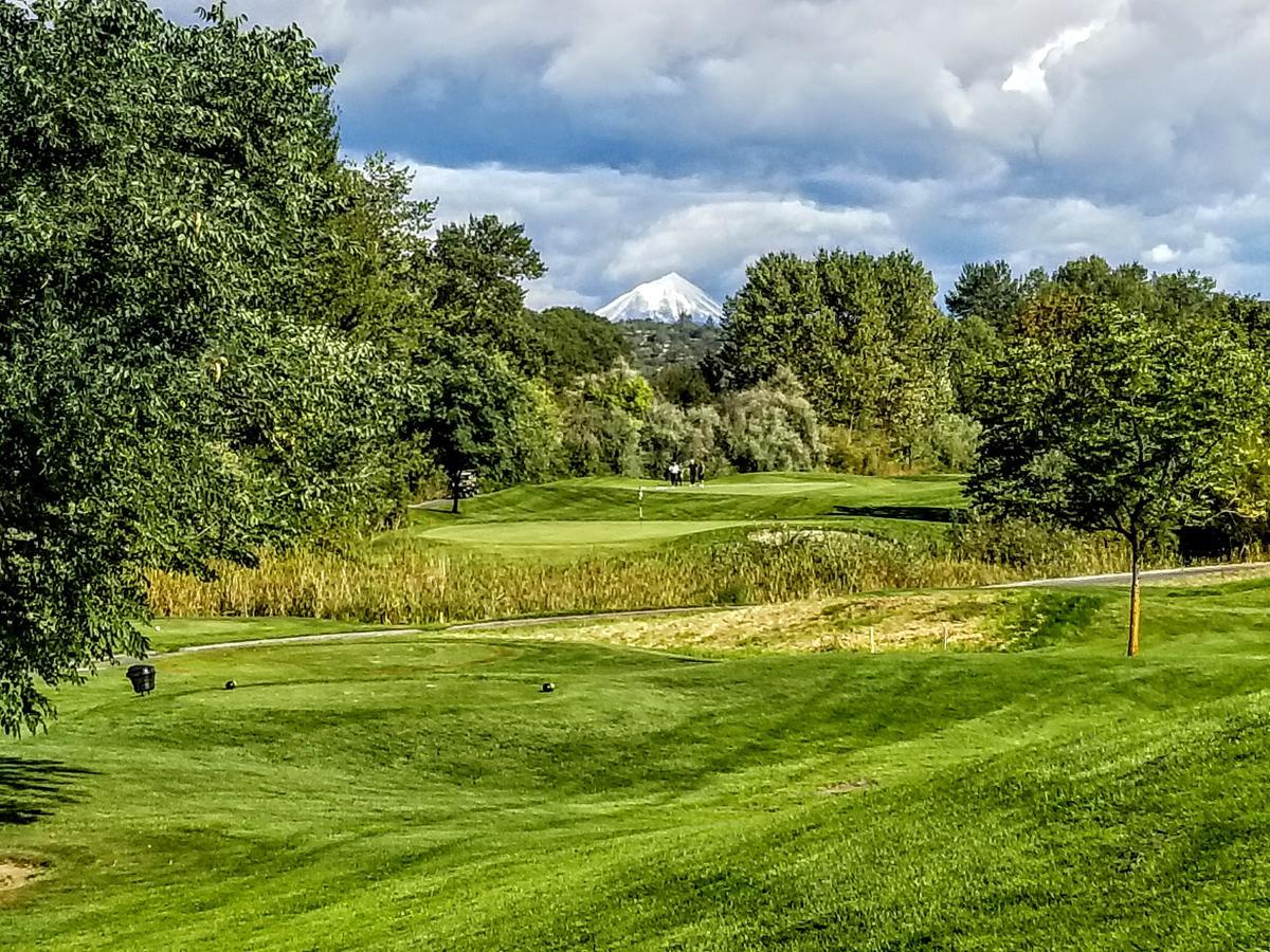 Resort At Eagle Point Golf Club Lodging Εξωτερικό φωτογραφία