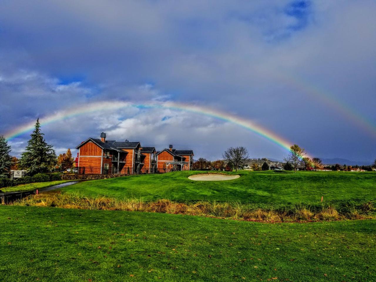 Resort At Eagle Point Golf Club Lodging Εξωτερικό φωτογραφία