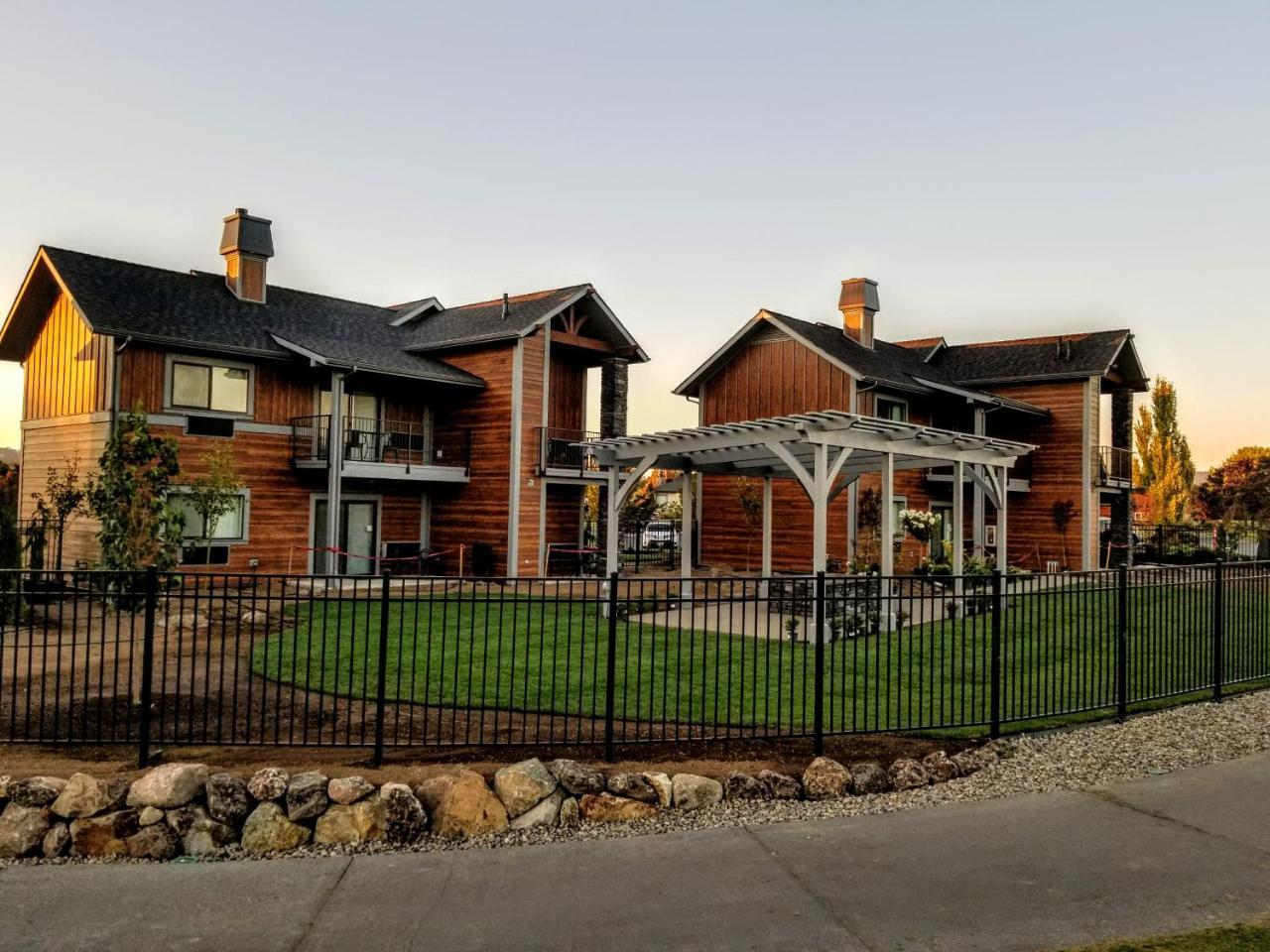 Resort At Eagle Point Golf Club Lodging Εξωτερικό φωτογραφία